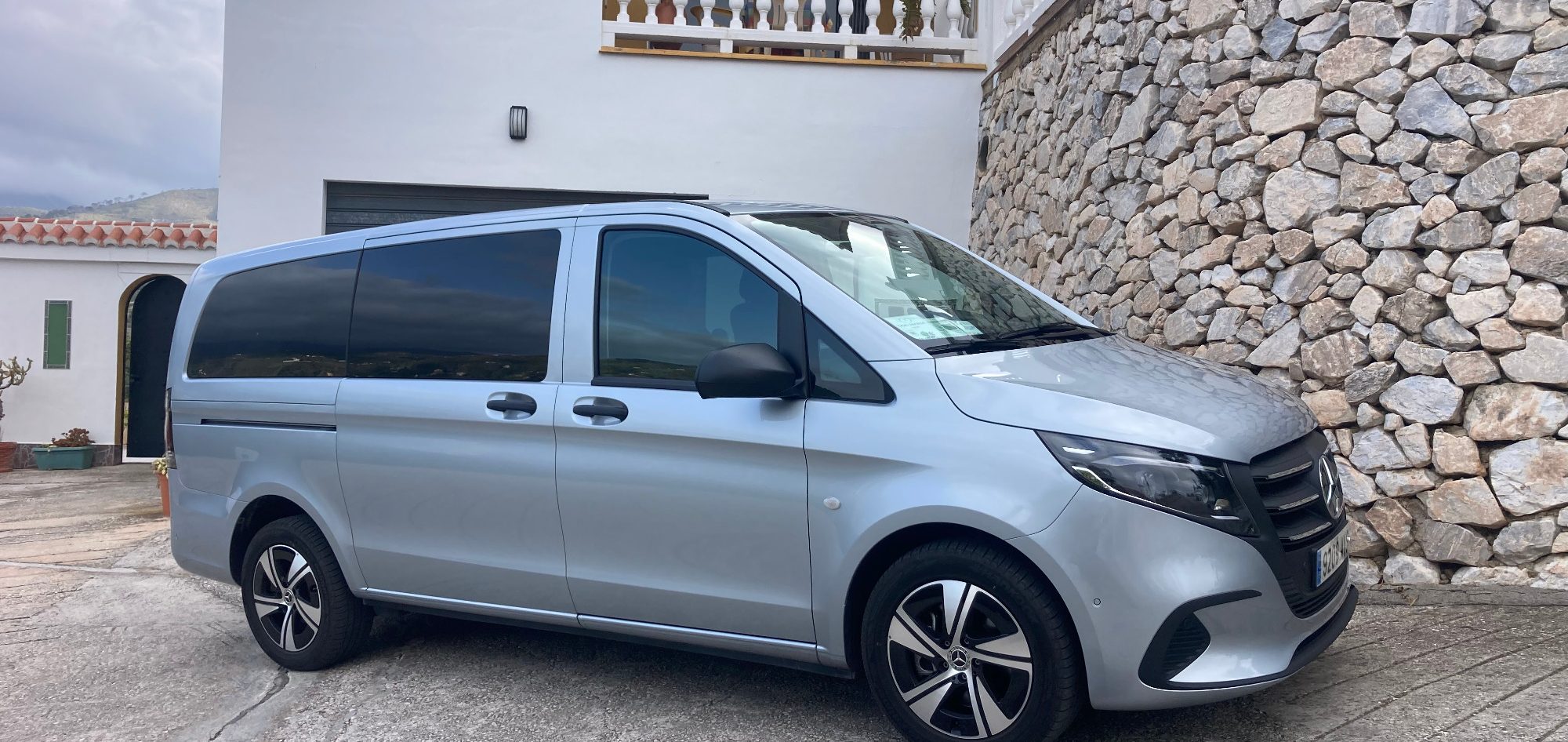 Les presento mi taxi     I present my taxi to you